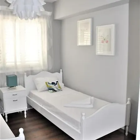 Liliana Sea View * Larnaca