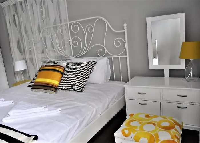 Liliana Sea View Larnaca