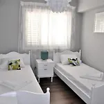 Liliana Sea View * Larnaca